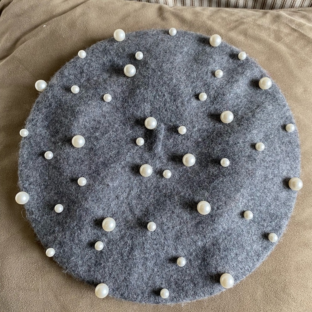 Pearl Beret